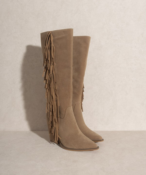 Knee high hot sale fringe boots